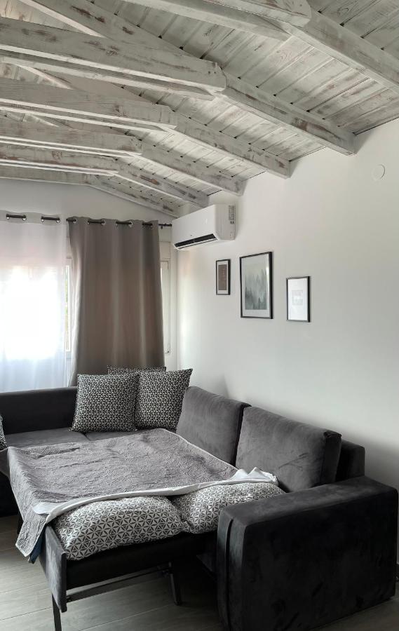Florina Sky Loft Apartment Luaran gambar
